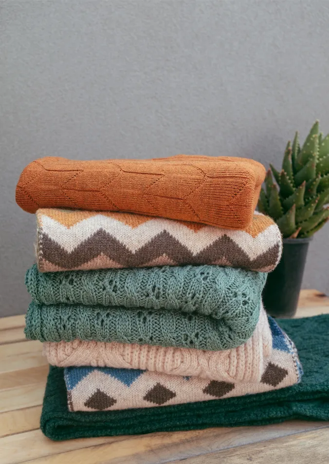 SCARVES - MERGE - PREMIUM AUSTRALIAN LAMBSWOOL